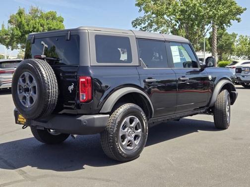 SHADOW BLACK 2025 Ford Bronco BIG BEND