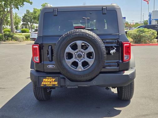 SHADOW BLACK 2025 Ford Bronco BIG BEND
