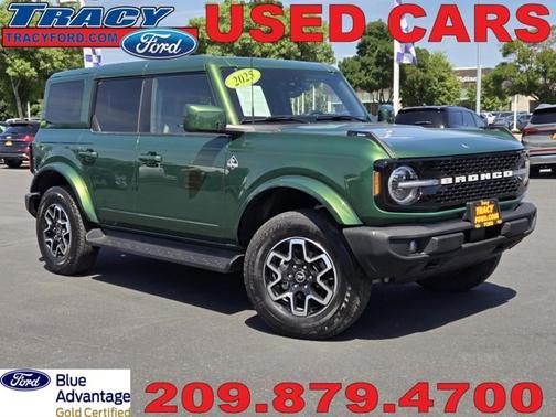 ERUPTION GREEN METALLIC 2025 Ford Bronco OUTER BANKS