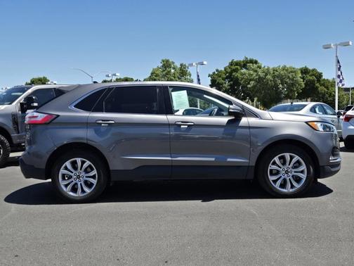 CARBONIZED GRAY 2024 Ford Edge TITANIUM