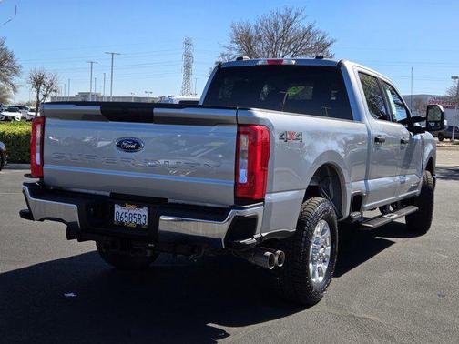 2023 Ford F-250 XLT