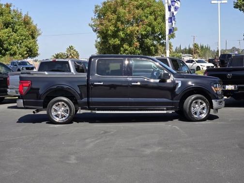 AGATE BLACK METALLIC 2025 Ford F-150 XLT