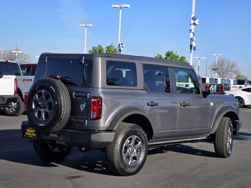CARBONIZED GRAY METALLIC 2025 Ford Bronco BIG BEND