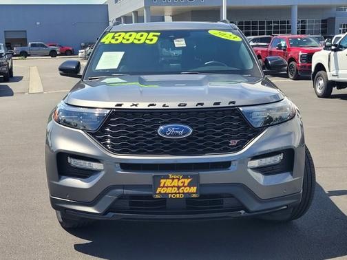 CARBONIZED GRAY METALLIC 2023 Ford Explorer ST