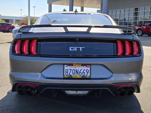 2021 Ford Mustang GT PREMIUM