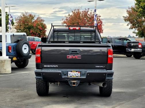 2016 GMC Sierra 1500 DENALI