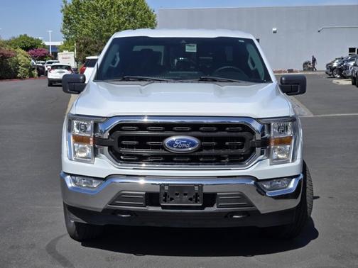 SPACE WHITE METALLIC 2022 Ford F-150 LARIAT