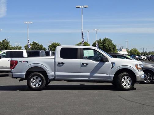 SPACE WHITE METALLIC 2022 Ford F-150 LARIAT