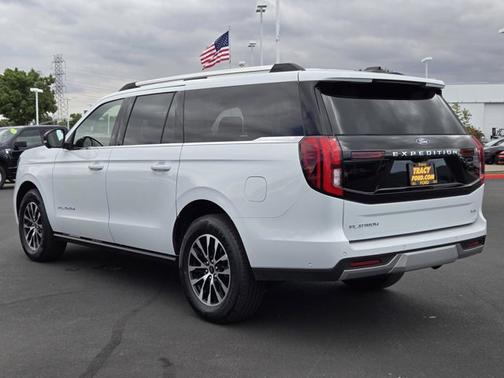OXFORD WHITE 2025 Ford Expedition PLATINUM
