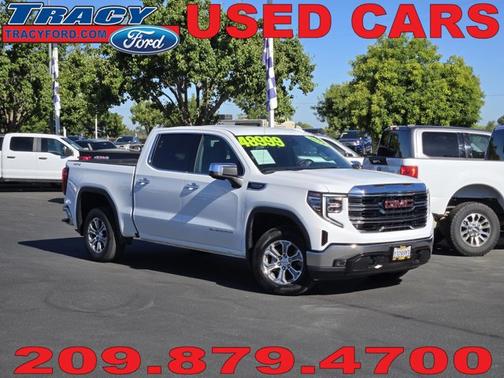 Summit White 2024 GMC Sierra 1500 SLT