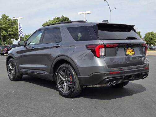 CARBONIZED GRAY METALLIC 2025 Ford Explorer ST
