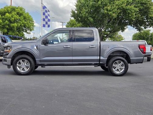 CARBONIZED GRAY METALLIC 2025 Ford F-150 XLT