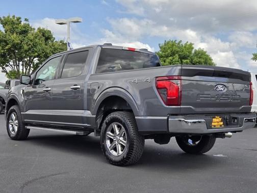 CARBONIZED GRAY METALLIC 2025 Ford F-150 XLT
