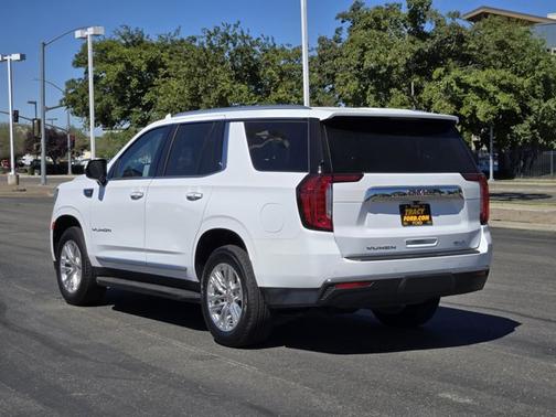 Summit White 2024 GMC Yukon SLT