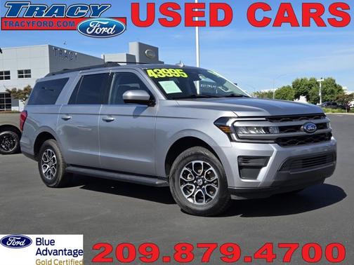 ICONIC SILVER METALLIC 2024 Ford Expedition XLT