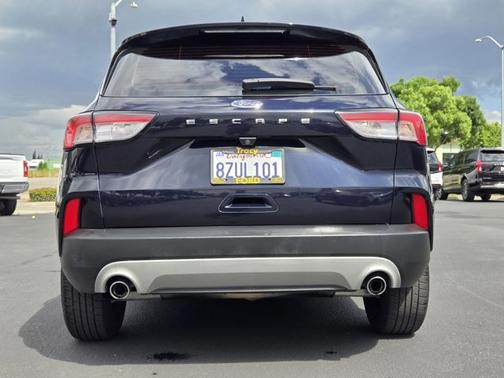 ANTIMATTER BLUE 2021 Ford Escape S