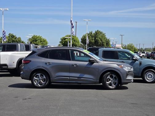 CARBONIZED GRAY METALLIC 2024 Ford Escape ST-LINE