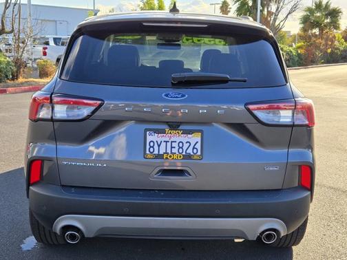 2021 Ford Escape TITANIUM
