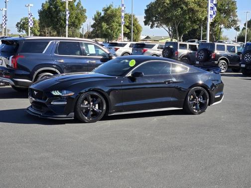 SHADOW BLACK 2022 Ford Mustang