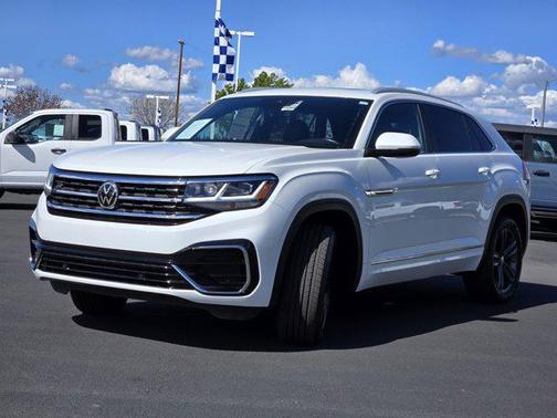 2022 Volkswagen Atlas Cross Sport 2.0T SEL R-LINE