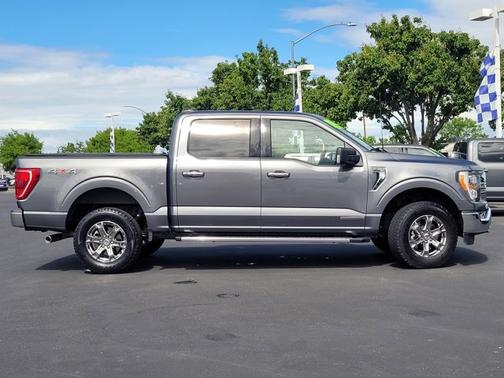 CARBONIZED GRAY METALLIC 2023 Ford F-150