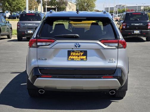 2024 Toyota RAV4 XSE