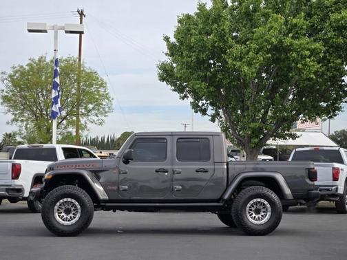 Granite Crystal Clearcoat Metallic 2021 Jeep Gladiator MOJAVE