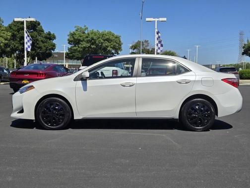 White 2018 Toyota Corolla