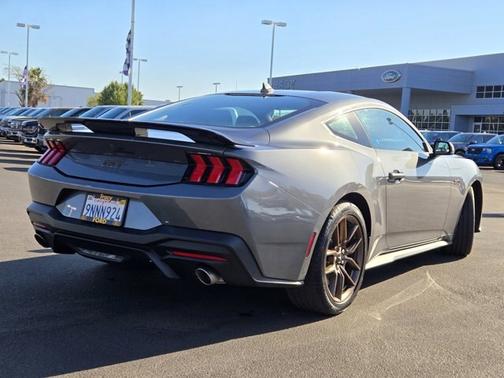 2024 Ford Mustang 