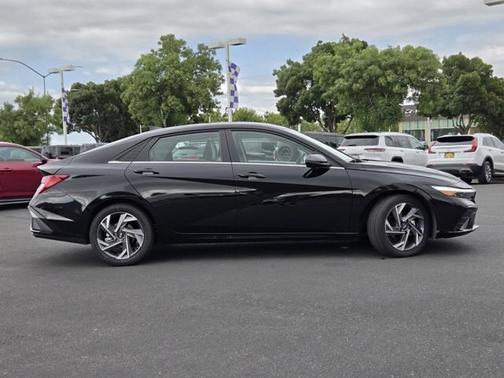 Black 2025 Hyundai ELANTRA LIMITED