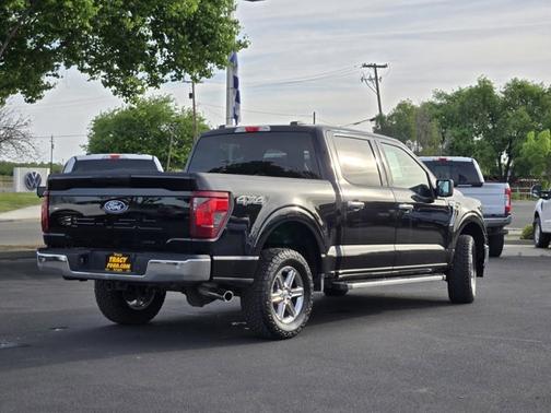 AGATE BLACK METALLIC 2025 Ford F-150 XLT