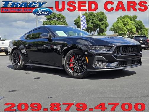 SHADOW BLACK 2025 Ford Mustang