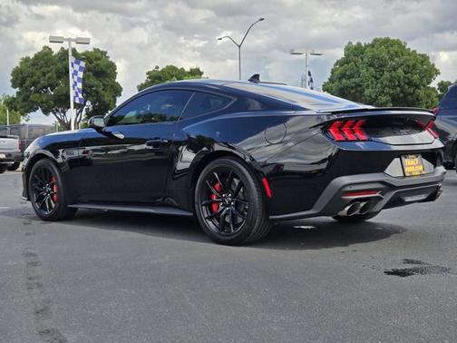 SHADOW BLACK 2025 Ford Mustang