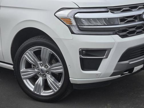2024 Ford Expedition PLATINUM