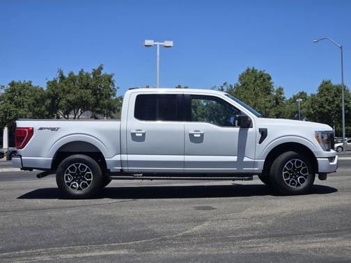 OXFORD WHITE 2023 Ford F-150 XL