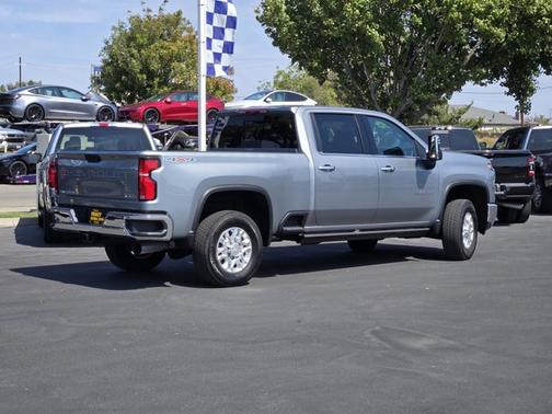 2024 Chevrolet Silverado 2500 LTZ