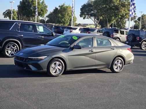 Amazon Gray 2025 Hyundai ELANTRA SE
