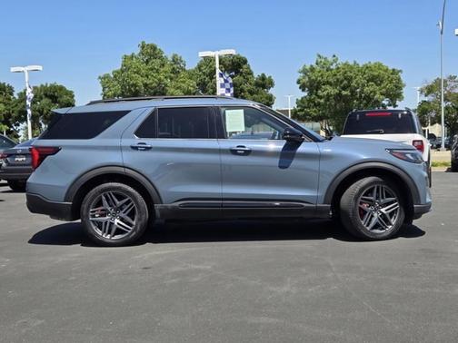 VAPOR BLUE 2025 Ford Explorer ST-LINE