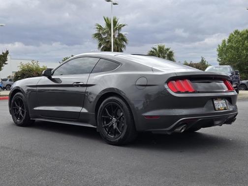 MAGNETIC METALLIC 2017 Ford Mustang V6