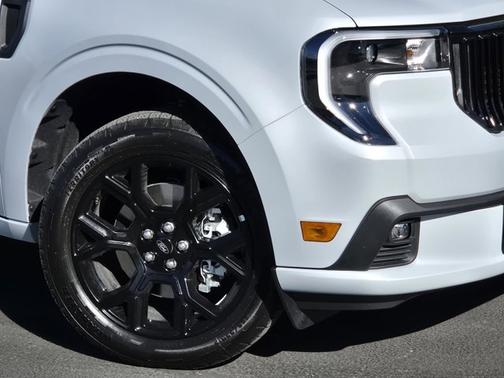 SPACE WHITE METALLIC 2026 Ford Maverick LOBO STANDARD