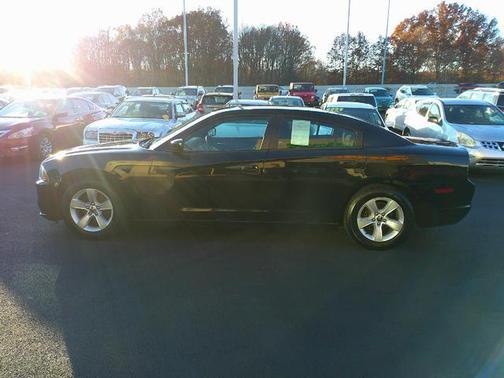 2012 Dodge Charger SE