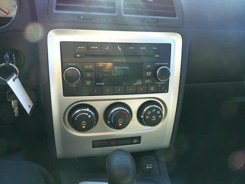 2010 Dodge Challenger SE