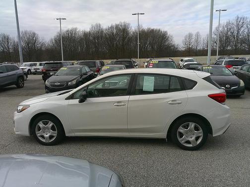 2019 Subaru Impreza 2.0i