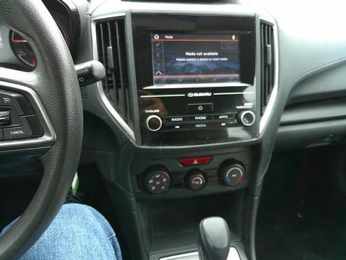 2019 Subaru Impreza 2.0i