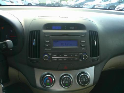2010 Hyundai ELANTRA GLS