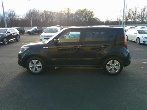 2016 Kia Soul Base