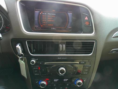 2014 Audi Q5 2.0T Premium Plus