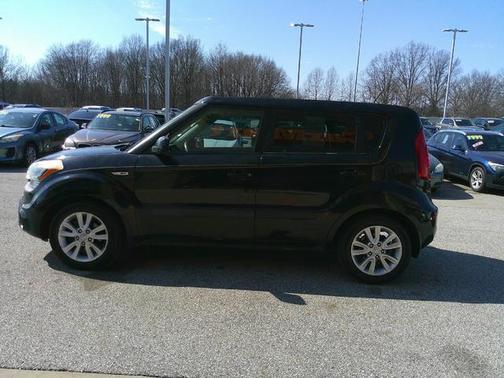 2013 Kia Soul Base