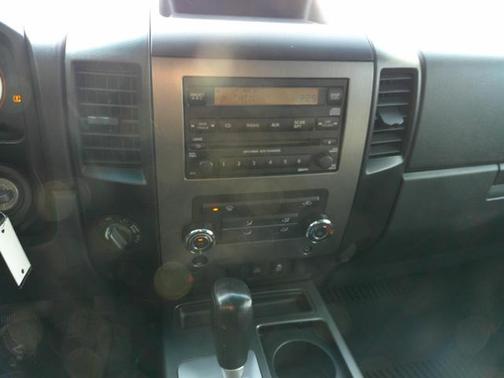 2012 Nissan Titan SV