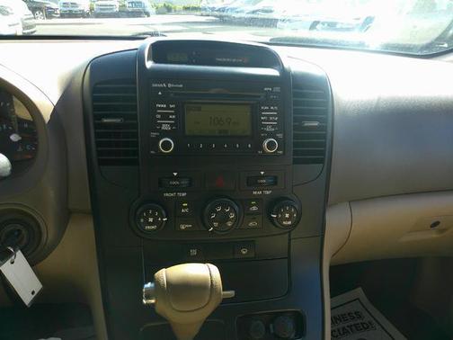 2012 Kia Sedona LX